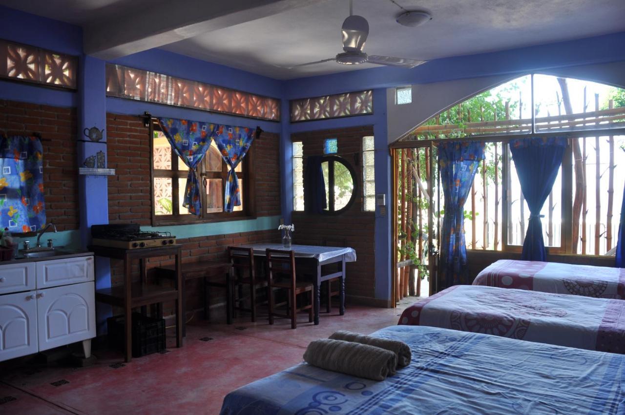 Ananda Guest House Yoga & Meditacion 埃斯孔迪多港 外观 照片
